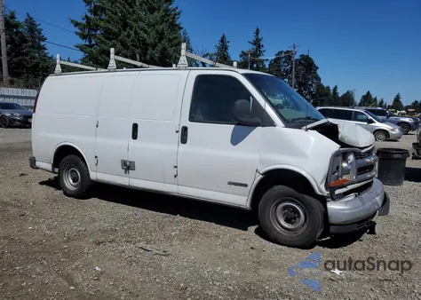 2001 Chevrolet Express G1500 из США, поврежденный, VIN 1GCEG15W711240887